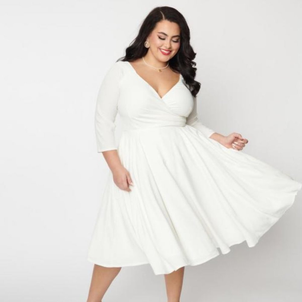 COPY - NWT Unique Vintage Swing Dress - 4X (18)